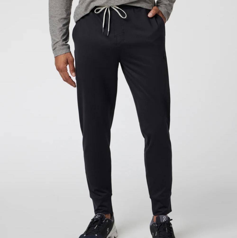 Vuori Sunday Performance Black Joggers
